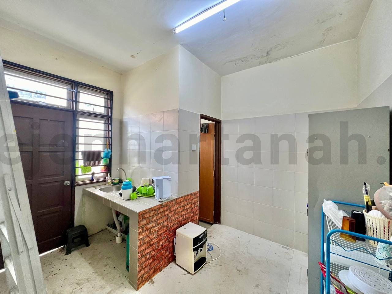 Rumah Teres Taman Wadi Iman